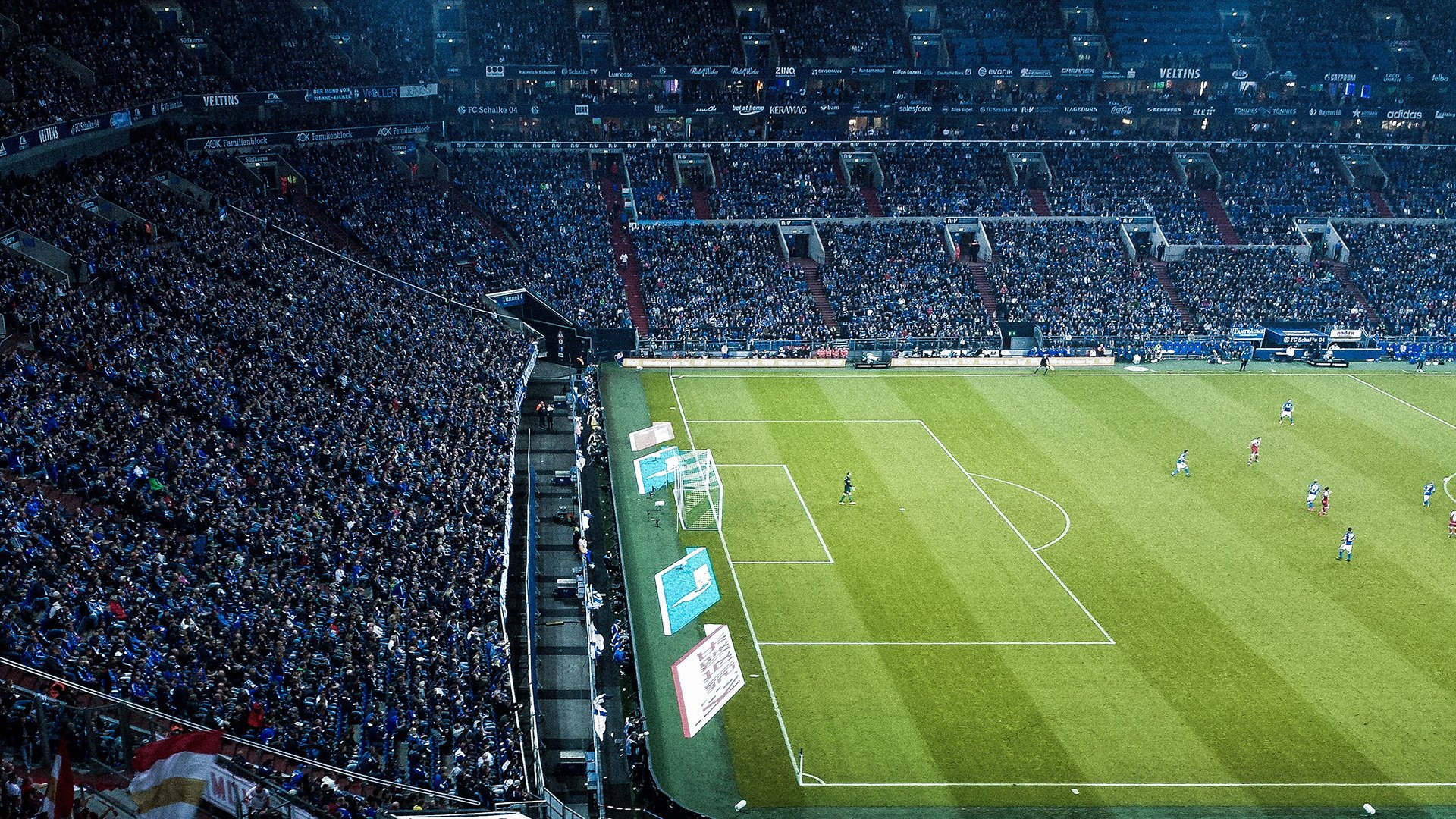 开云全站下载-卡迪夫城主场战普雷斯顿，硬仗在即胜者谁能称雄，卡迪夫城vs斯旺西分析